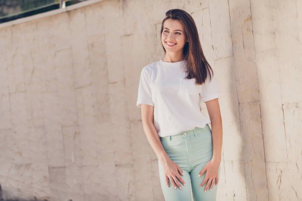Cute Vacation Outfits for Women: Comfortable Looks for Long Travel Trips