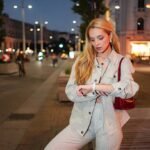 Effortless Chic Travel Outfits for Women: Easy & Stylish Vacation Looks