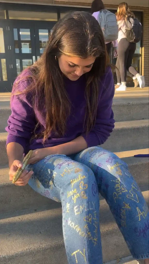Signature jeans for the whole grade