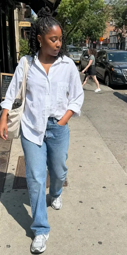 Straight-leg jeans
