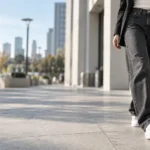 Black Baggy Jeans: 19 Effortless Outfit