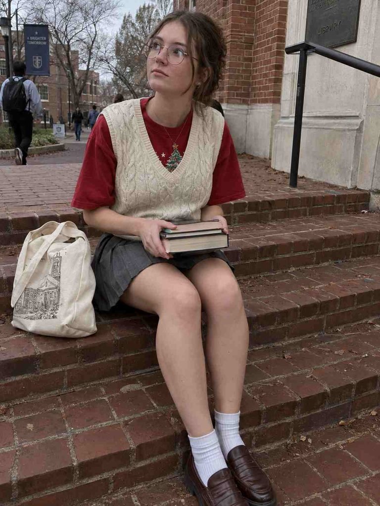 Oversized tee with a sweater vest